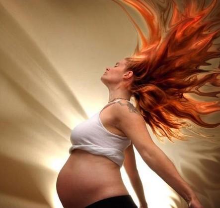 Можно ли во время беременности красить волосы